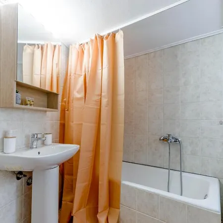 Apartment Penthouse 2bd In The Heart Of Koukaki