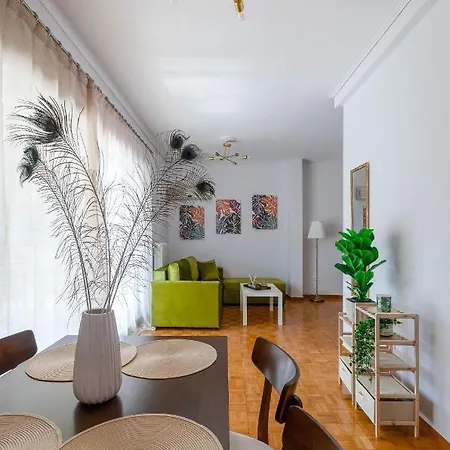 Apartment Penthouse 2bd In The Heart Of Koukaki