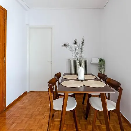 Penthouse 2bd In The Heart Of Koukaki Athens