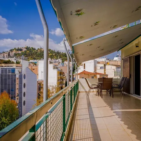 Apartment Penthouse 2bd In The Heart Of Koukaki *